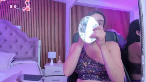 violett_hott_ online show from March 2026 12:22:01 PM