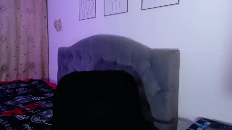 Snapshot of violett_hottie chatting on February 2025 02:29:02 AM violett Independent model online show from February 2025 02:29:02 AM