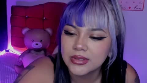  VIOLETT online show from May 2026 05:57:01 AM