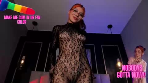 Violetta nur online show from September 2025 11:15:02 PM