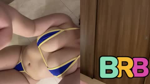 Snapshot of violetta_swift_ chatting on December 2025 06:52:01 AM violetta independent model online show from December 2025 06:52:01 AM