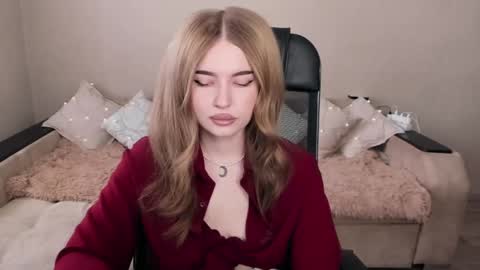 ViolettaOtis online show from February 2025 11:20:01 AM