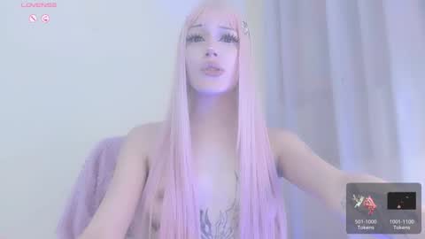 Snapshot of violettbones chatting on October 2025 05:57:02 AM Violett online show from October 2025 05:57:02 AM