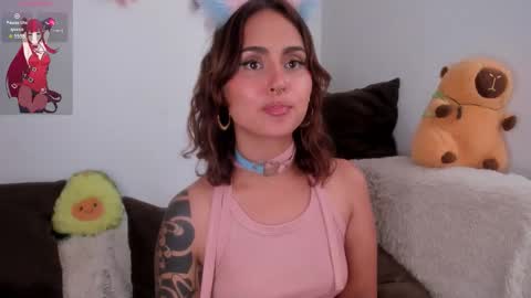 Violette  online show from September 2025 05:36:01 PM