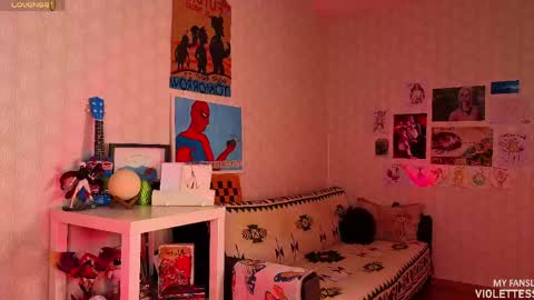 Vi  Best on my Fansly  online show from May 2026 04:15:01 PM