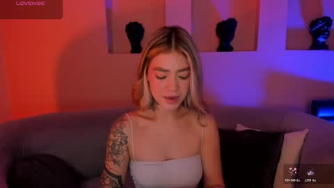 Violett  online show from May 2026 09:06:01 AM