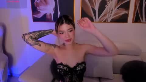 Violett  online show from July 2026 11:24:02 AM