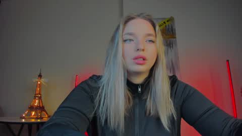 Violla online show from February 2025 10:24:02 AM