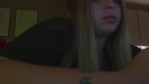 Violla online show from February 2025 07:53:01 PM