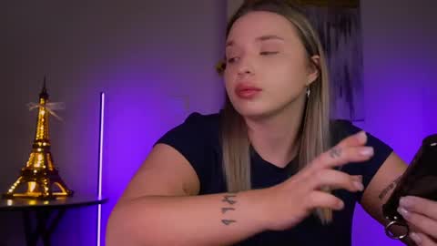 Violla online show from February 2025 07:55:01 AM