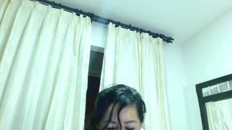 violeta online show from February 2025 12:35:02 AM