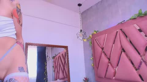 Violetta online show from September 2025 06:54:01 PM