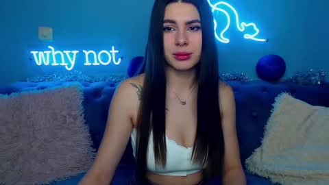 viollinalv online show from January 2025 05:41:02 AM