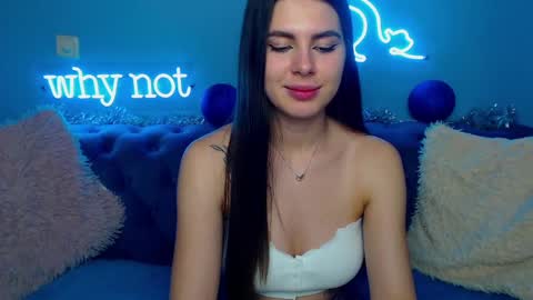 viollinalv online show from January 2025 11:51:01 AM