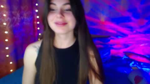 viollinalv online show from March 2025 08:53:01 PM