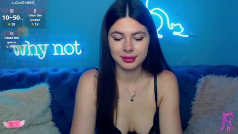 viollinalv online show from May 2026 05:24:01 AM