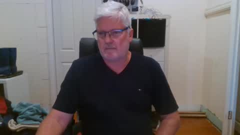 Snapshot of viper654321 chatting on January 2025 08:10:02 AM viper654321 online show from January 2025 08:10:02 AM