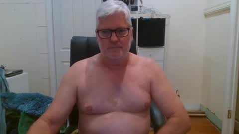 Snapshot of viper654321 chatting on February 2025 08:17:01 AM viper654321 online show from February 2025 08:17:01 AM