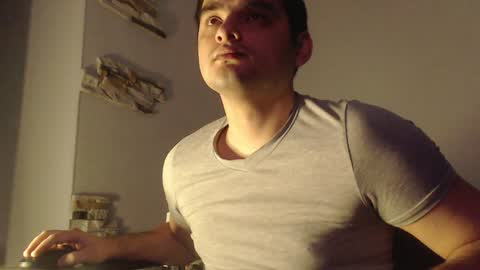 virgil____ online show from December 2024 11:14:01 PM