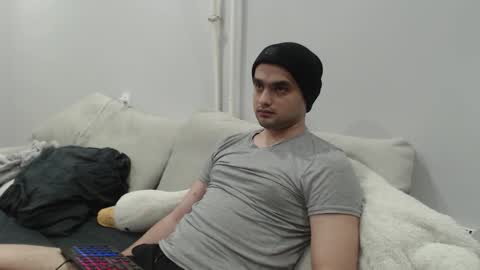 virgil____ online show from November 2025 10:02:01 PM