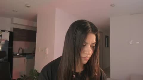 Lu online show from May 2026 09:56:02 PM