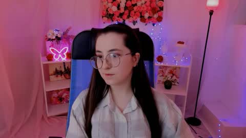 Snapshot of virtualvoyant chatting on September 2025 04:36:02 AM your love online show from September 2025 04:36:02 AM