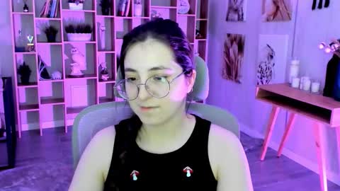 Snapshot of virtualvoyant chatting on November 2025 04:56:01 AM your love online show from November 2025 04:56:01 AM