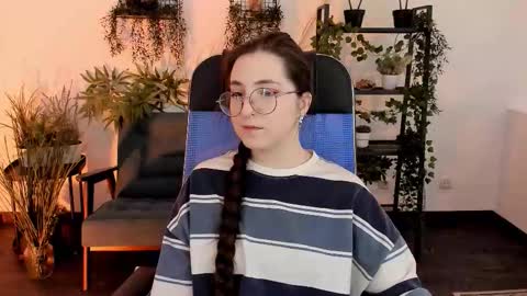 Snapshot of virtualvoyant chatting on December 2025 08:12:02 AM your love online show from December 2025 08:12:02 AM