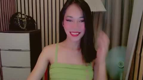 SANDRA GOING YOU online show from April 2026 12:51:02 PM