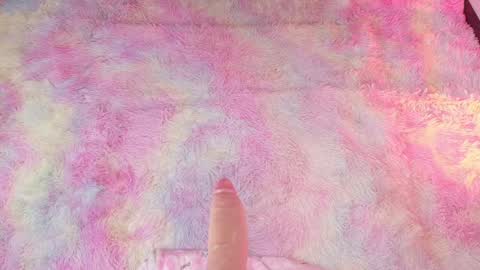 Vivi online show from February 2025 06:24:01 AM