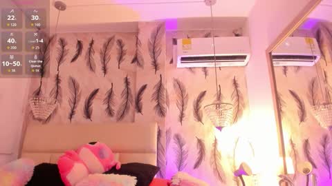 Viviana  online show from October 2025 11:27:01 PM