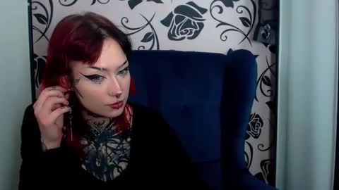 Snapshot of viviadarc chatting on November 2025 06:32:01 PM ViviaDarc online show from November 2025 06:32:01 PM