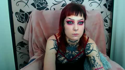 Snapshot of viviadarc chatting on January 2026 04:54:02 PM ViviaDarc online show from January 2026 04:54:02 PM