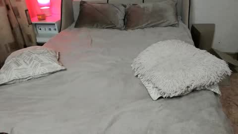 vivian_alison online show from January 2025 08:42:01 PM