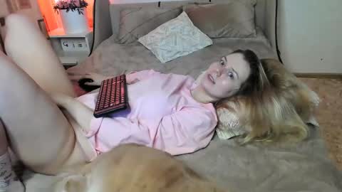 vivian_alison online show from February 2025 09:04:02 PM