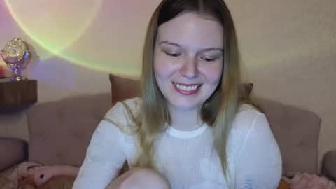 vivian_alison online show from June 2026 07:02:01 PM