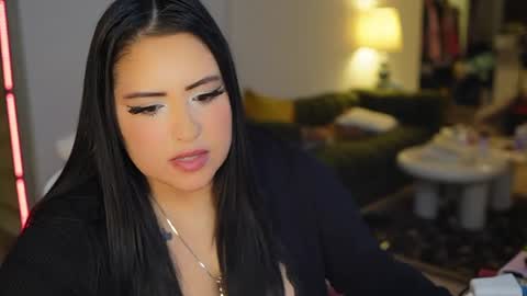 Vivi online show from January 2025 06:26:01 AM