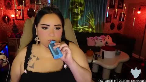 Vivi online show from October 2025 01:36:02 AM