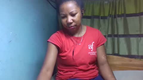 Snapshot of viviane0812 chatting on November 2025 02:39:02 AM viviane0812 online show from November 2025 02:39:02 AM