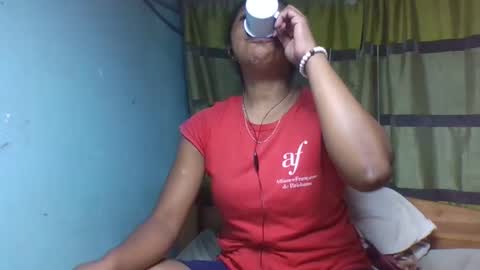 Snapshot of viviane0812 chatting on December 2025 10:14:01 PM viviane0812 online show from December 2025 10:14:01 PM