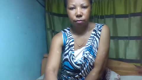 Snapshot of viviane0812 chatting on January 2026 09:29:01 PM viviane0812 online show from January 2026 09:29:01 PM