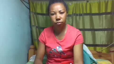 Snapshot of viviane0812 chatting on February 2026 05:40:02 PM viviane0812 online show from February 2026 05:40:02 PM