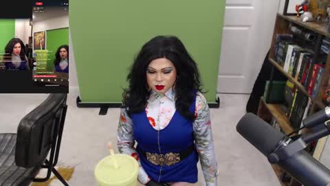 Snapshot of vivianfrost chatting on March 2025 08:24:02 AM VivianFrosty online show from March 2025 08:24:02 AM