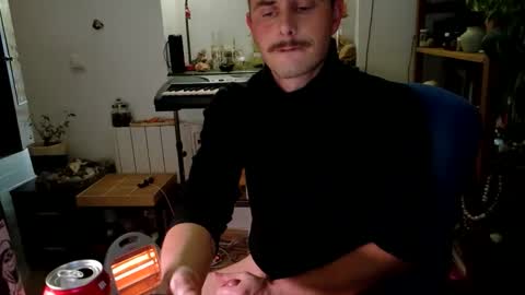 Viv online show from December 2025 07:22:01 PM