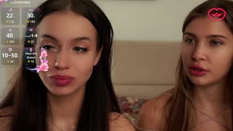 Nelly and Mari online show from September 2025 07:08:01 AM