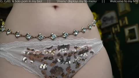 Snapshot of vivid_whit chatting on January 2025 01:58:01 AM Whitney online show from January 2025 01:58:01 AM