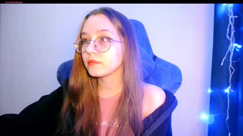 Snapshot of vivivivikkie chatting on February 2026 11:33:02 PM vivivivikkie online show from February 2026 11:33:02 PM