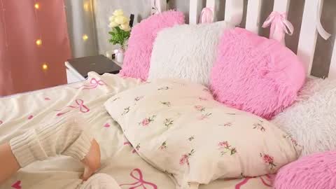 vivyboo111 online show from May 2026 01:46:01 AM