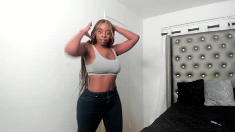 Sasha Malone online show from December 2024 07:48:02 PM