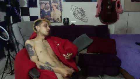 Snapshot of vl21cm chatting on February 2025 07:39:02 AM vl21cm online show from February 2025 07:39:02 AM